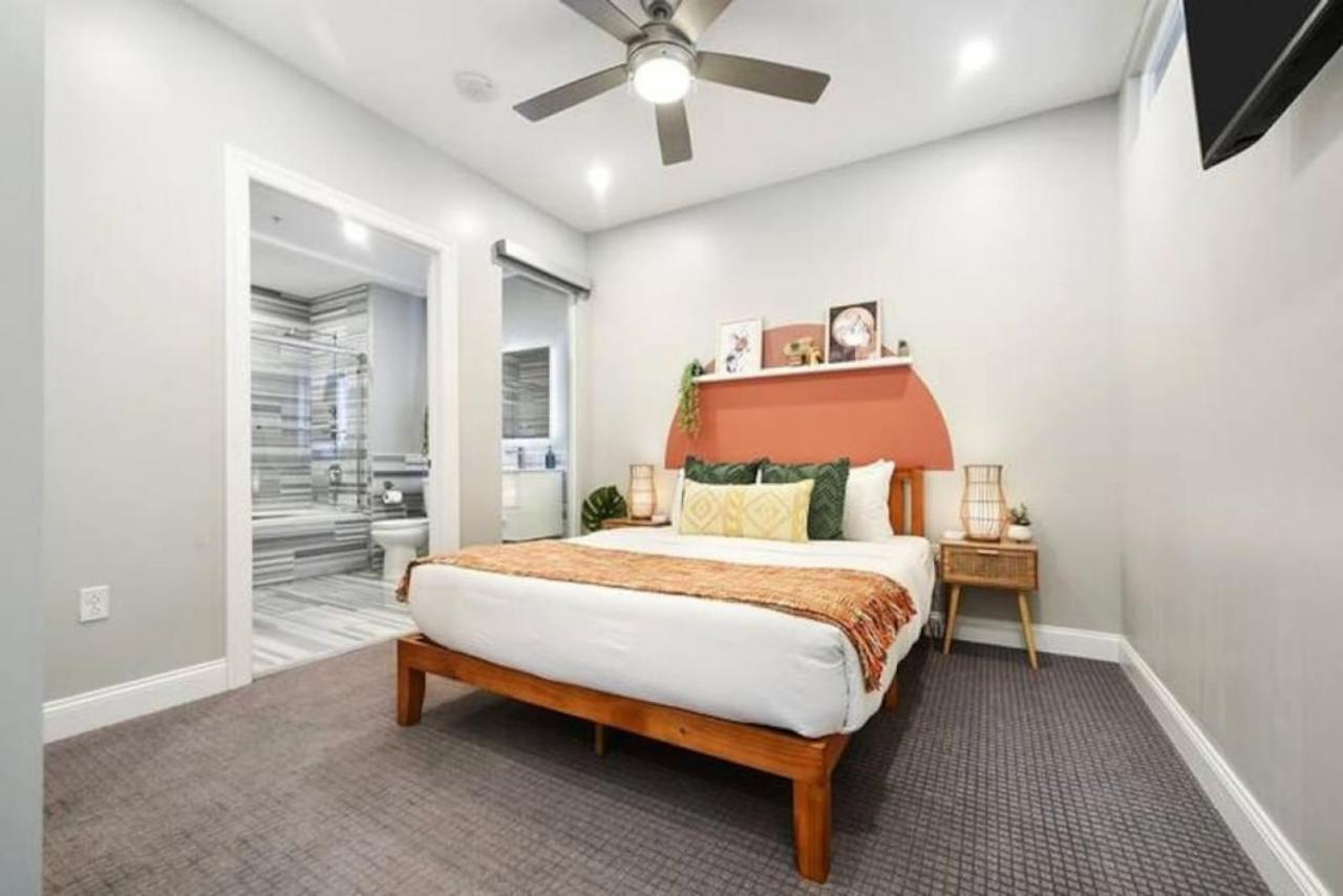 Hostwise Stays - The Washington At Chatham - Free Parking, Private Gym, More! พิตต์สเบิร์ก ภายนอก รูปภาพ